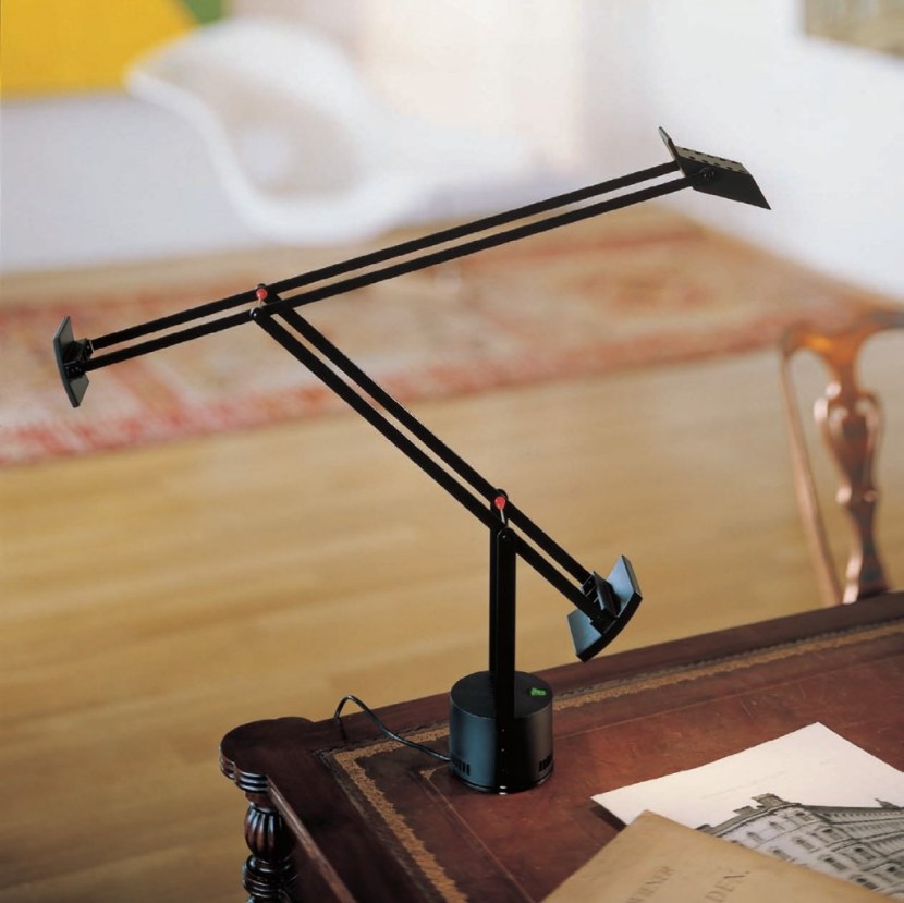 Artemide-Tizio-LED-table-lamp-by-Artemide__2238_0